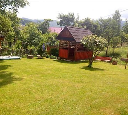 Villa Затишний Дім Jaremtsche Exterior foto